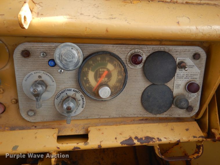 image for item FU9083 1976 Caterpillar 627B conventional scraper