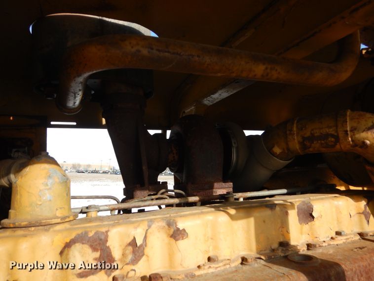 image for item FU9083 1976 Caterpillar 627B conventional scraper