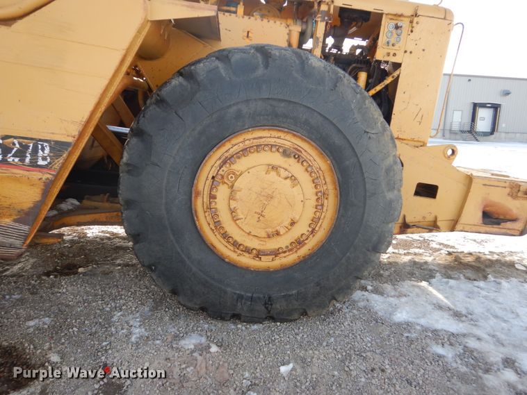 image for item FU9083 1976 Caterpillar 627B conventional scraper