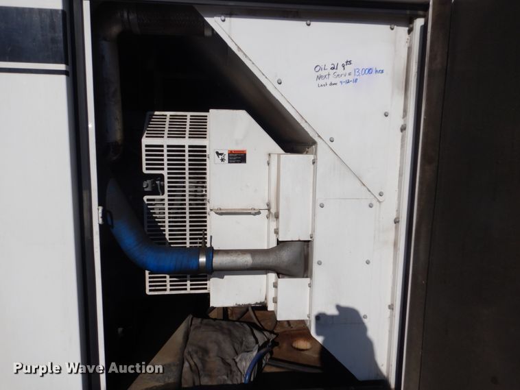 image for item FU9086 2010 Whisperwatt DCA-125USI generator