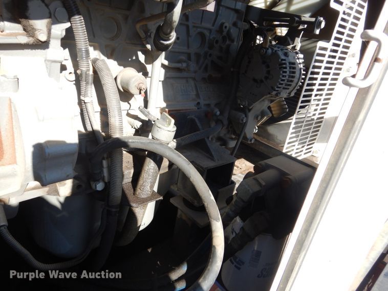 image for item FU9086 2010 Whisperwatt DCA-125USI generator