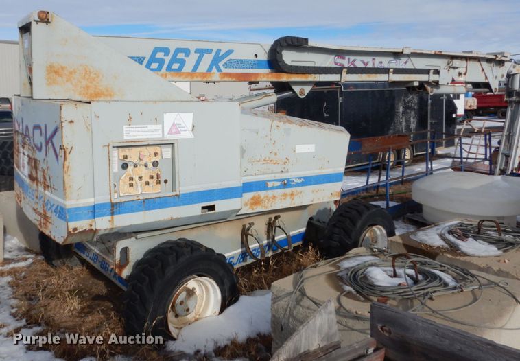 image for item FU9087 1996 Sky Jack SJB-66TK boom lift