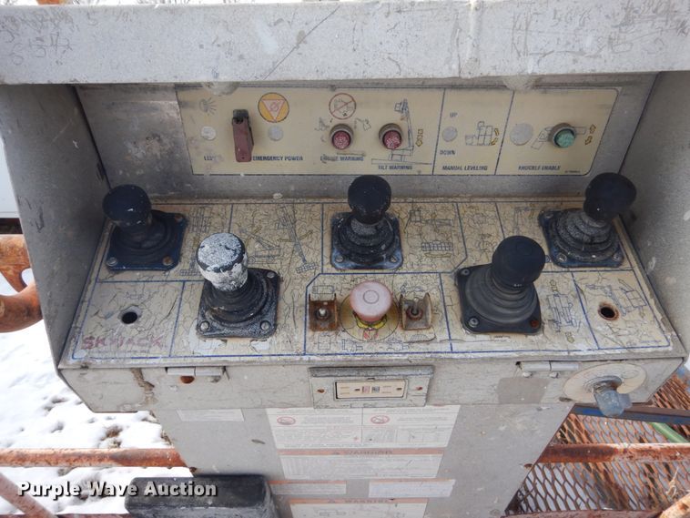 image for item FU9087 1996 Sky Jack SJB-66TK boom lift