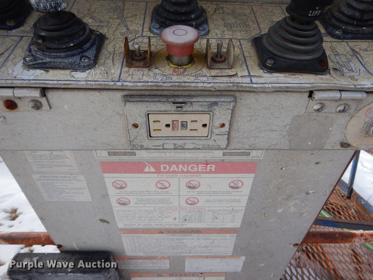 image for item FU9087 1996 Sky Jack SJB-66TK boom lift