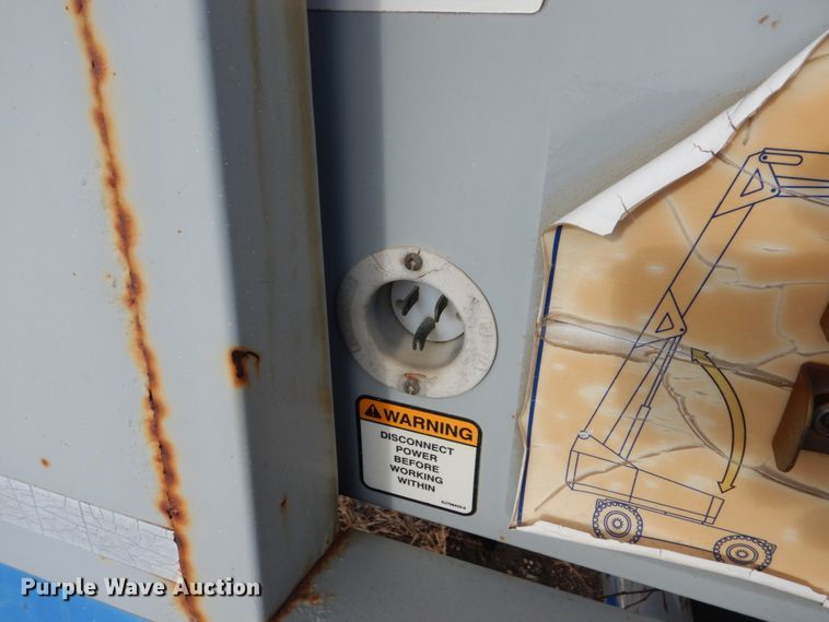 image for item FU9087 1996 Sky Jack SJB-66TK boom lift