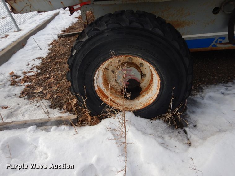 image for item FU9088 Sky Jack SJB-66TK boom lift