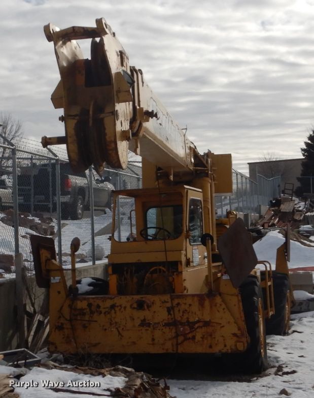 image for item FU9089 1977 Grove RT58A crane