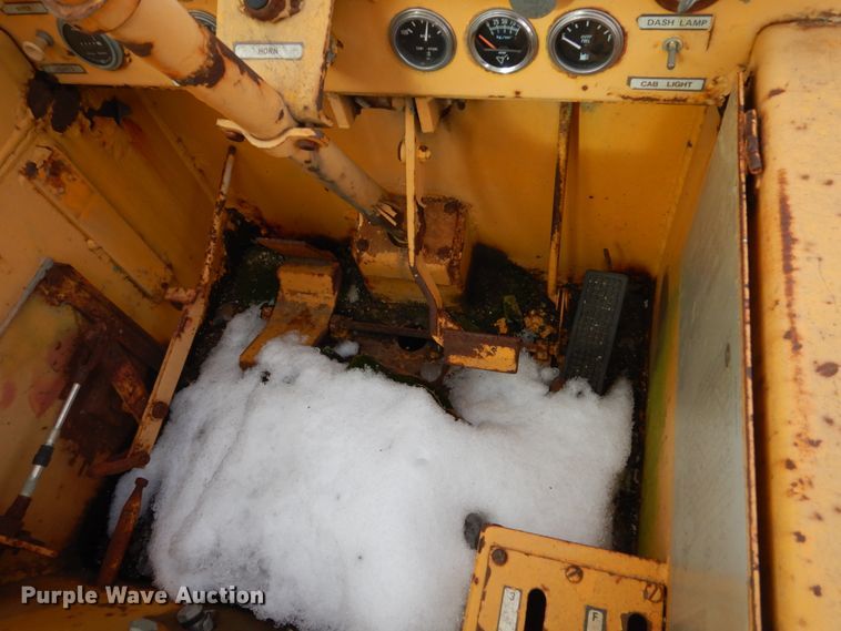 image for item FU9089 1977 Grove RT58A crane