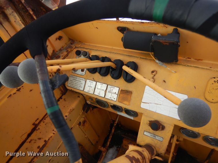 image for item FU9089 1977 Grove RT58A crane