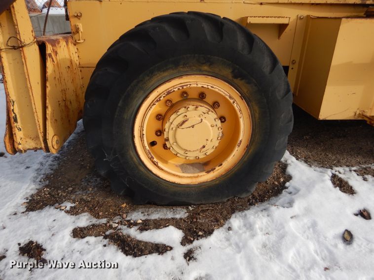 image for item FU9089 1977 Grove RT58A crane