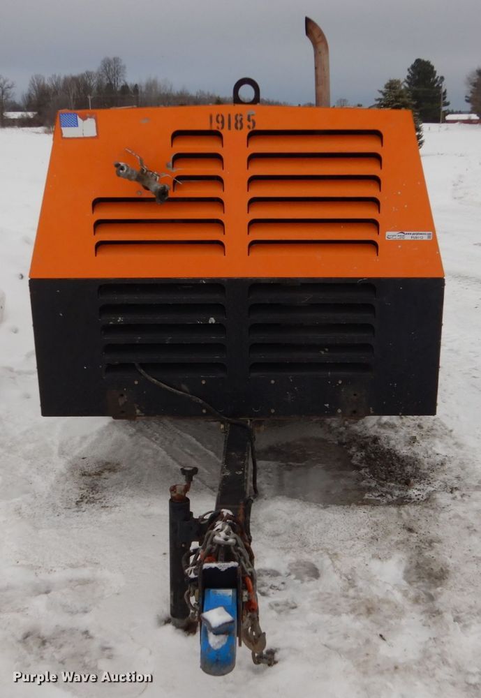 image for item FU9112 2012 Sullivan Palatek D210PHJD air compressor