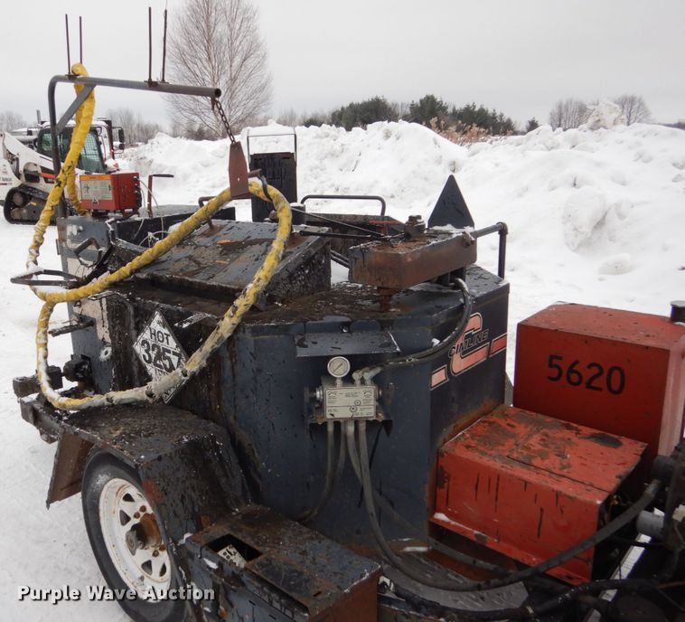 image for item FU9114 1998 Cimline 225DM/A melter applicator