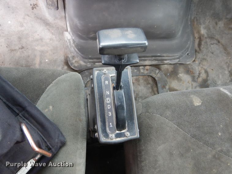 image for item FU9115 2002 Sterling Acterra flatbed truck