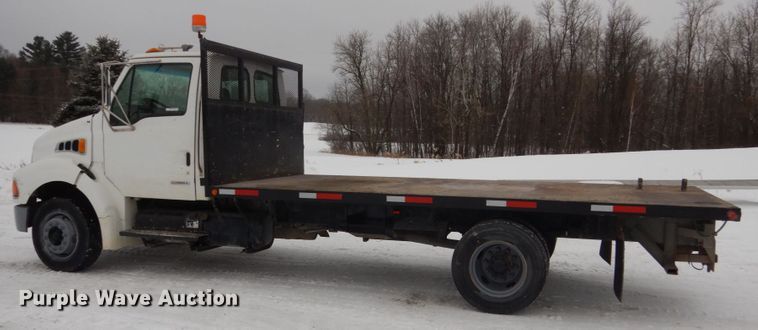 image for item FU9116 2002 Sterling Acterra flatbed truck