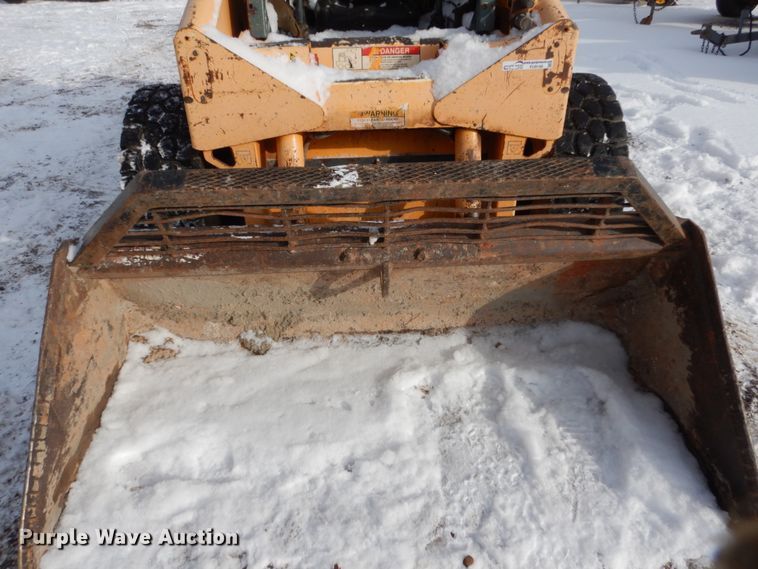 image for item FU9198 Mustang 2064 skid steer