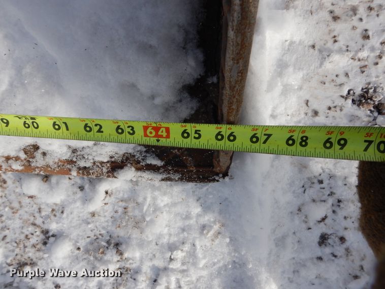 image for item FU9198 Mustang 2064 skid steer