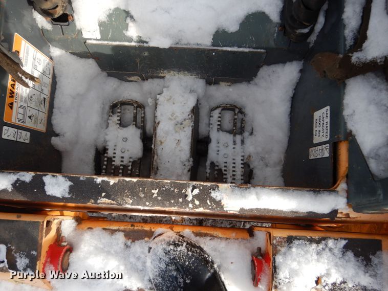 image for item FU9198 Mustang 2064 skid steer