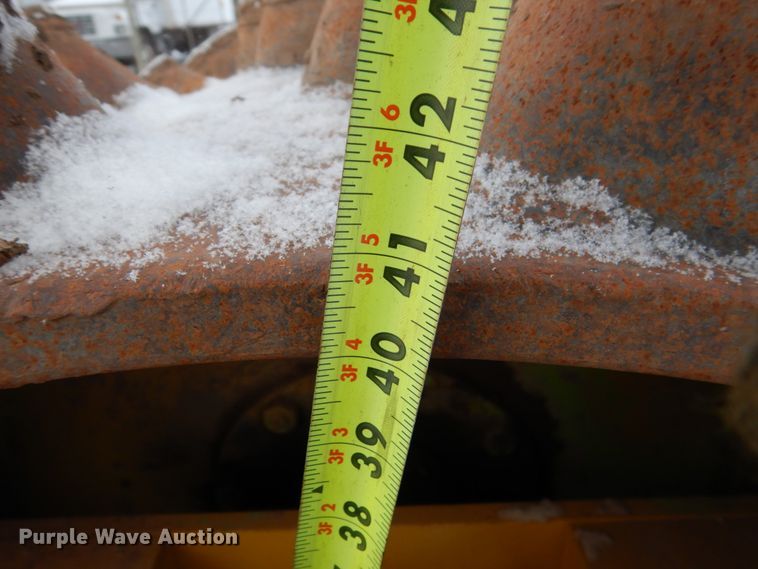 image for item FU9203 Raygo 320A single drum vibratory roller