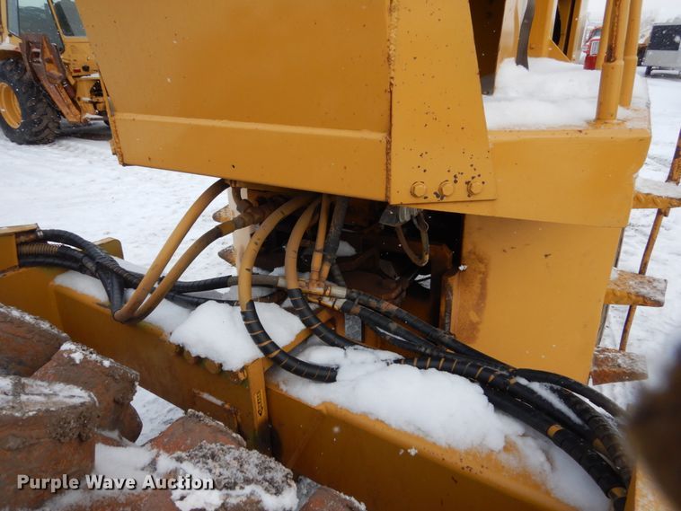 image for item FU9203 Raygo 320A single drum vibratory roller