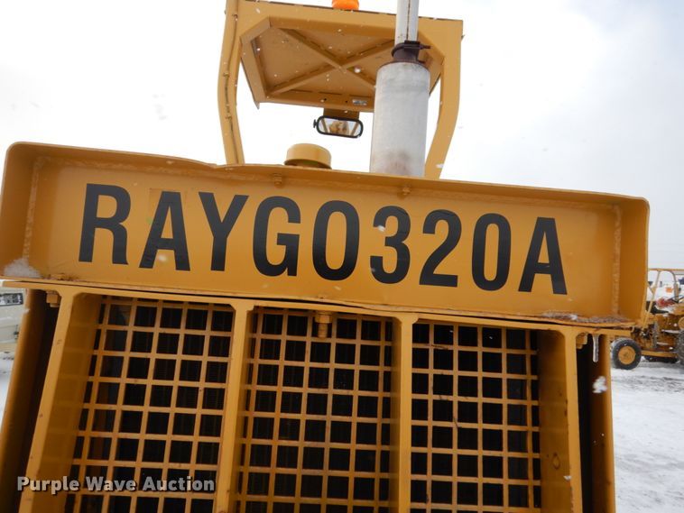 image for item FU9203 Raygo 320A single drum vibratory roller