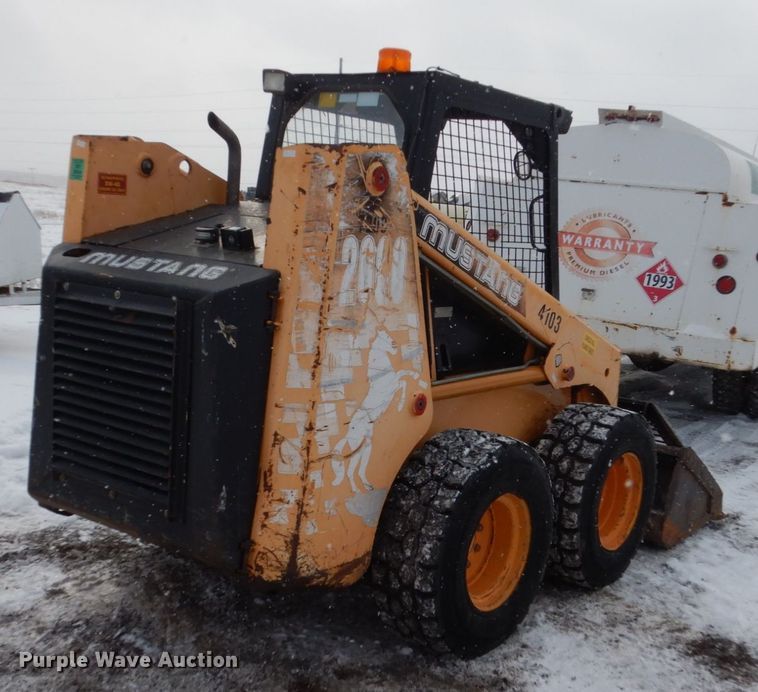 image for item FU9204 Mustang 2060 skid steer