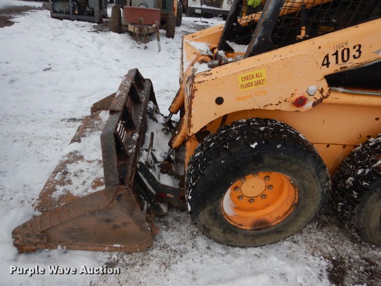 image for item FU9204 Mustang 2060 skid steer