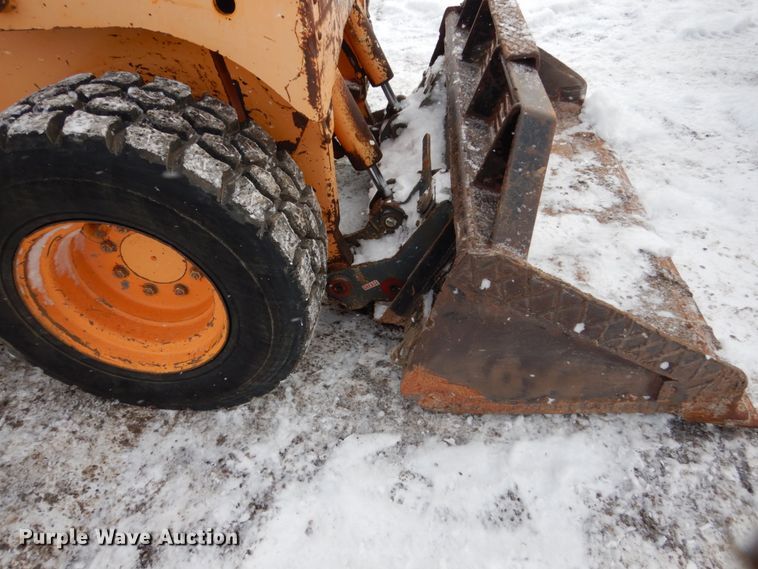 image for item FU9204 Mustang 2060 skid steer