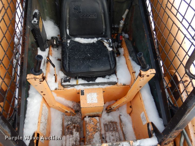 image for item FU9204 Mustang 2060 skid steer