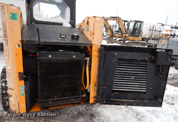 image for item FU9204 Mustang 2060 skid steer