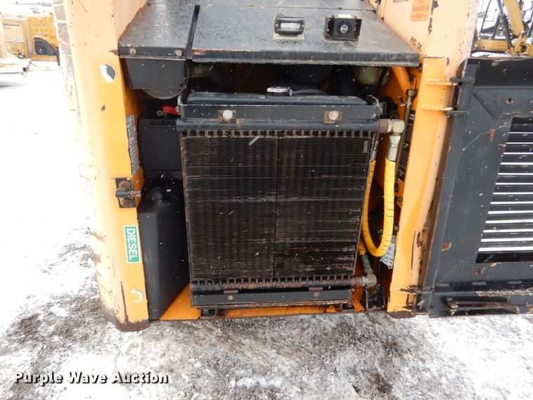 image for item FU9204 Mustang 2060 skid steer