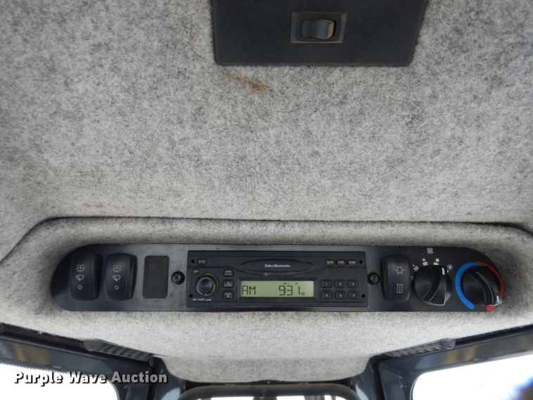 image for item FU9225 2007 John Deere 750J LGP dozer