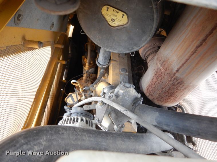 image for item FU9225 2007 John Deere 750J LGP dozer
