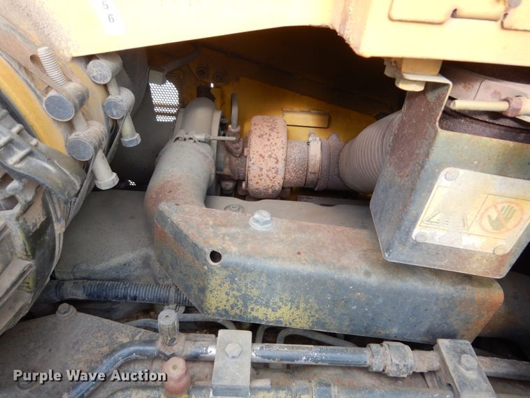 image for item FU9226 2008 Komatsu D51PX-22 dozer