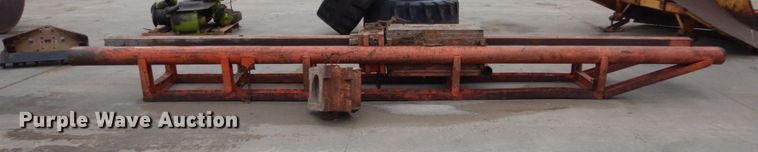 image for item FU9229 Pile driver