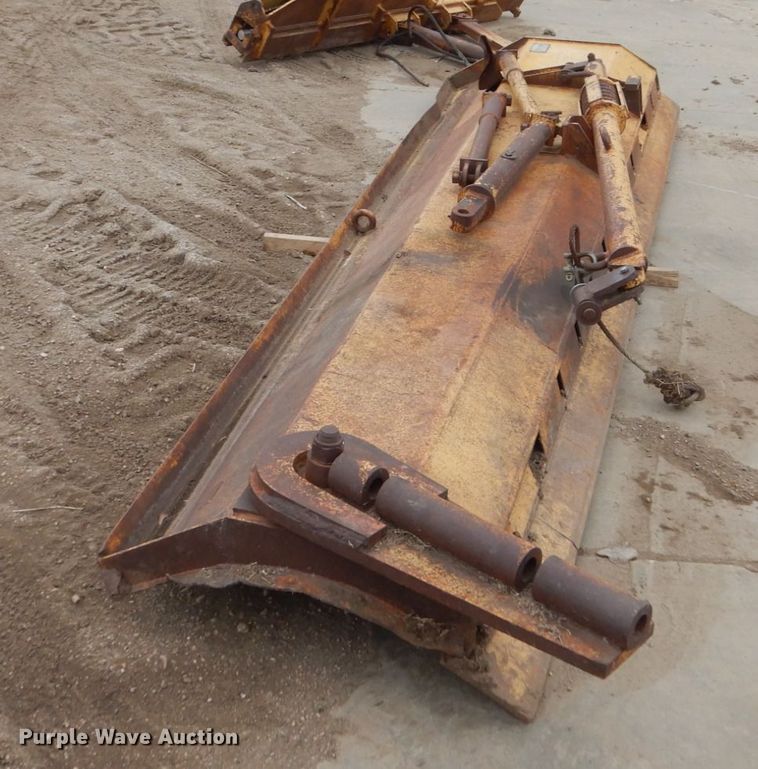 image for item FU9233 Snow plows