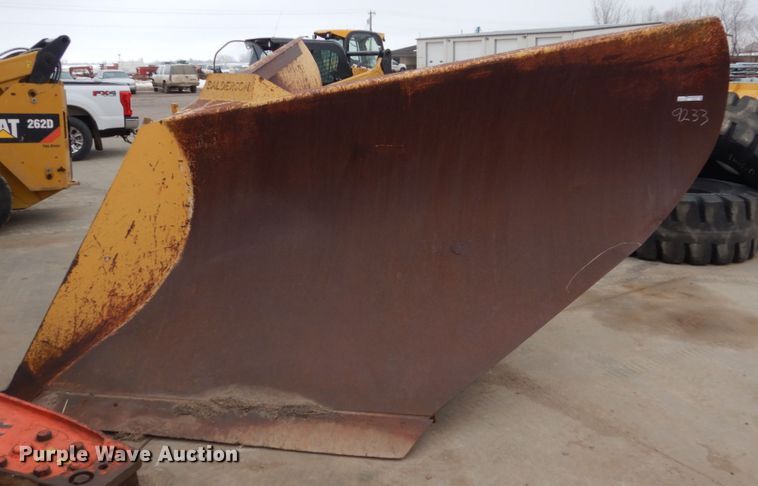 image for item FU9233 Snow plows