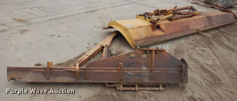image for item FU9233 Snow plows