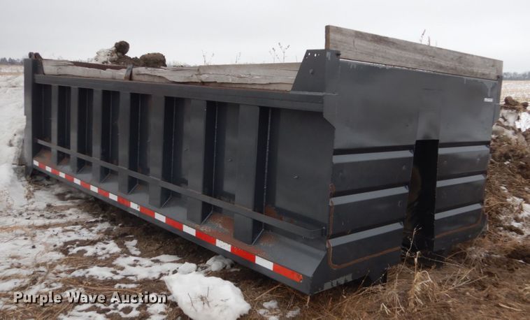 image for item FU9236 18'L x 94"W dump bed