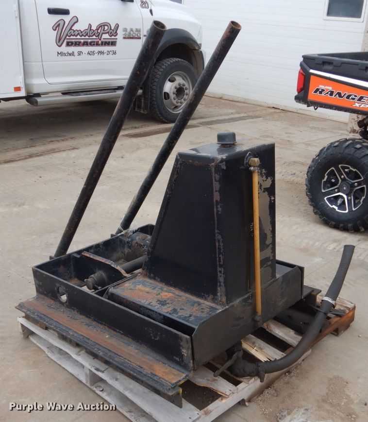 image for item FU9236 18'L x 94"W dump bed