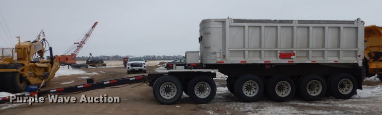 image for item FU9240 1994 Cornhusker end dump trailer