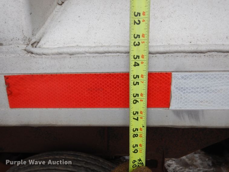 image for item FU9240 1994 Cornhusker end dump trailer