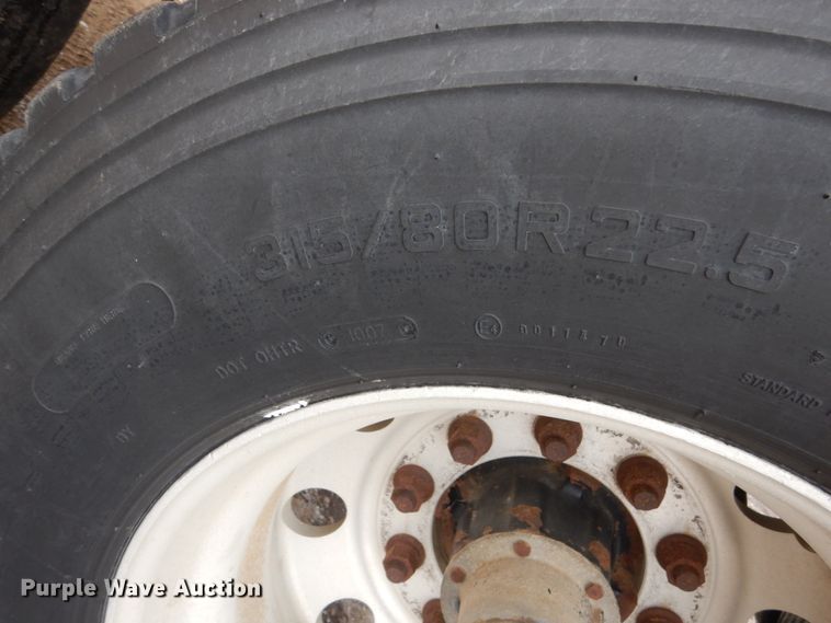 image for item FU9240 1994 Cornhusker end dump trailer