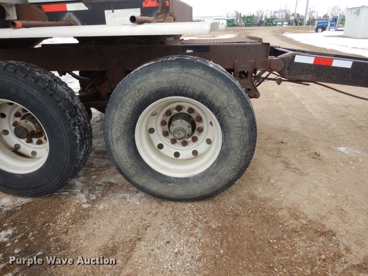 image for item FU9240 1994 Cornhusker end dump trailer