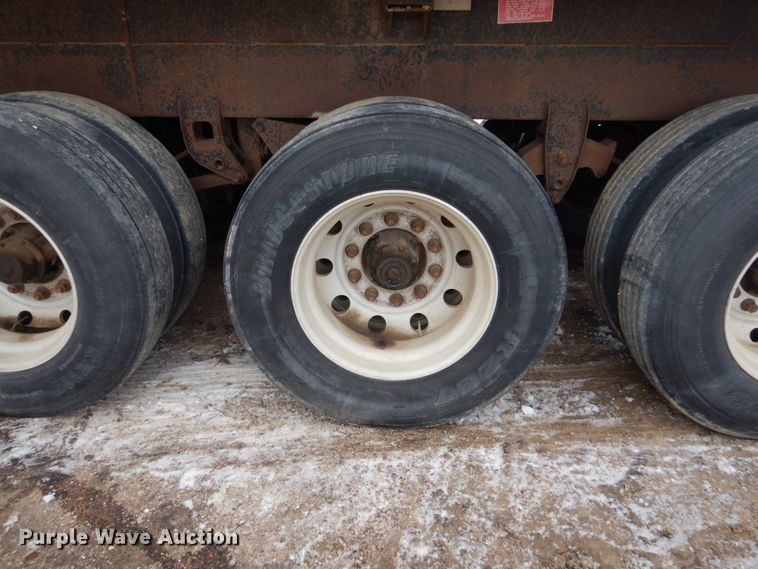 image for item FU9240 1994 Cornhusker end dump trailer