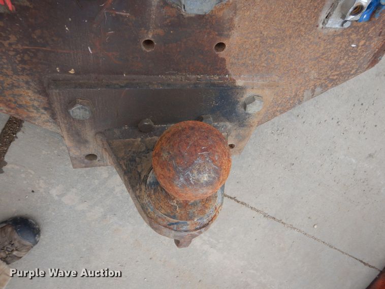 image for item FU9240 1994 Cornhusker end dump trailer