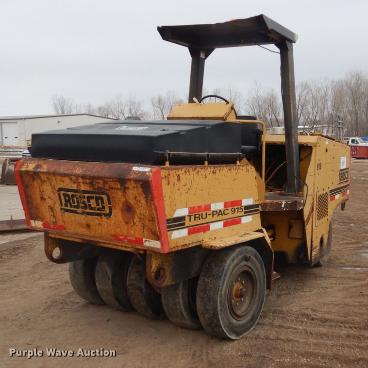 image for item FU9241 Trupac 915 pneumatic roller