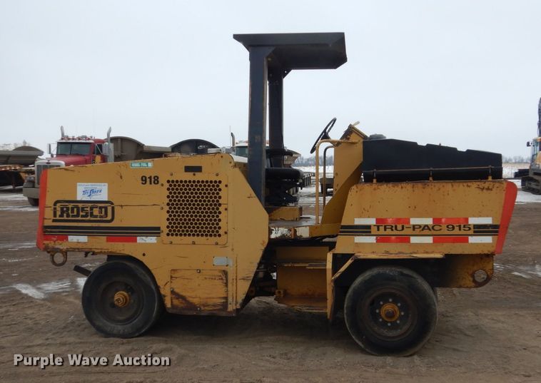 image for item FU9241 Trupac 915 pneumatic roller