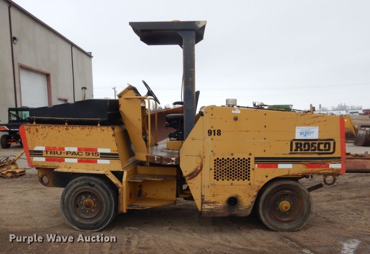 image for item FU9241 Trupac 915 pneumatic roller