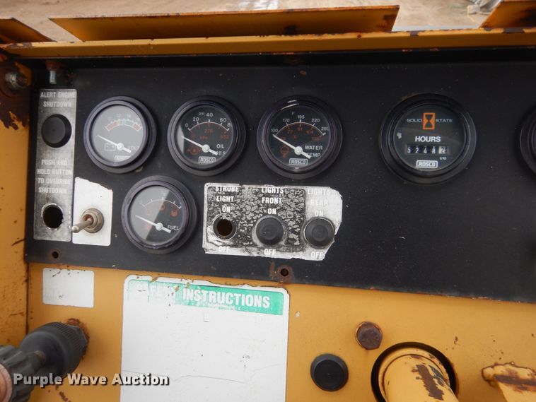 image for item FU9241 Trupac 915 pneumatic roller