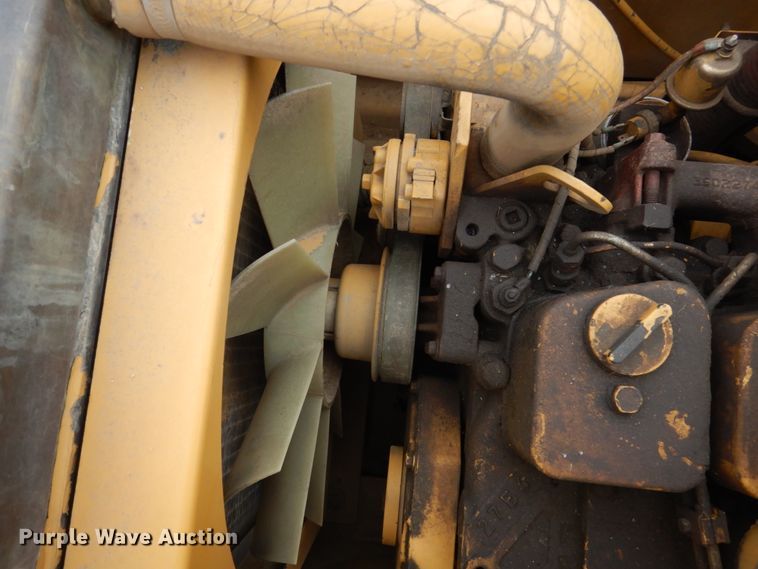 image for item FU9241 Trupac 915 pneumatic roller